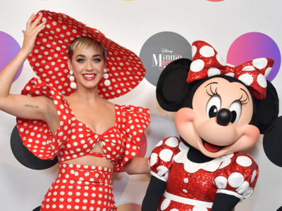 Famosos - Com apresentação de Katy Perry, Minnie Mouse recebe estrela na Calçada da Fama