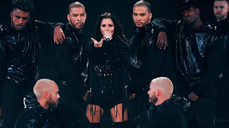 Música - Cheryl apresenta "Love Made Me Do It" pela primeira vez na televisão