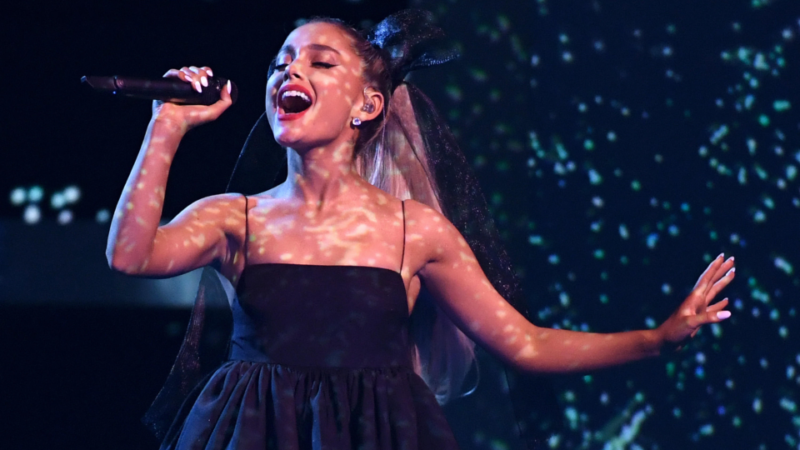 Música - Ariana Grande é anunciada como headliner no Festival Coachella; confira o lineup