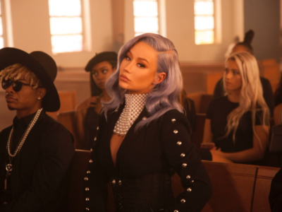 Teatro - Iggy Azalea está de volta e lança o clipe de "Sally Walker"