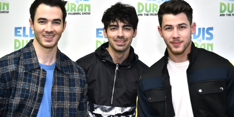Música - Jonas Brothers anunciam lançamento de disco para junho
