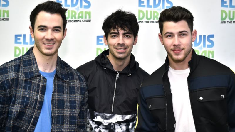 Música - Jonas Brothers anunciam lançamento de disco para junho