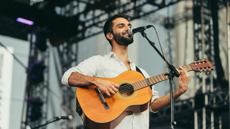 Música - Silva realiza show gratuito no Sesc Parque Dom Pedro II no próximo sábado (29)