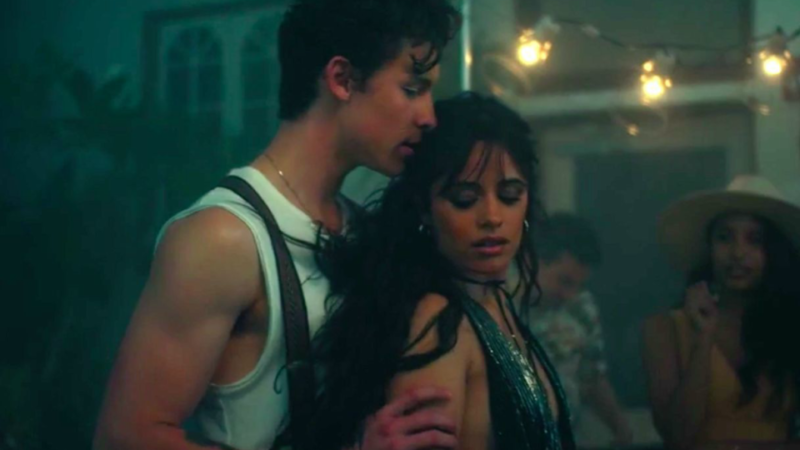 Música - Shawn Mendes e Camila Cabello lançam o clipe da parceria "Señorita"