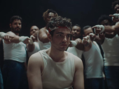 Música - Jão divulga o clipe de "Louquinho", seu novo single; assista