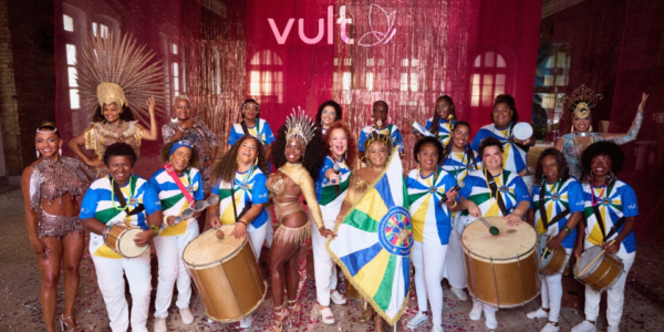 Destaque, Literatura - "O Carnaval é delas e de Todas as Cores": Vult patrocina primeira escola de samba feminina do mundo