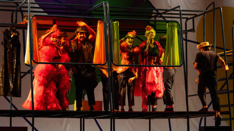 Teatro - Clássico de Artur Azevedo, "Os Mambembes" chega ao Tuca com Cláudia Abreu e Paulo Betti