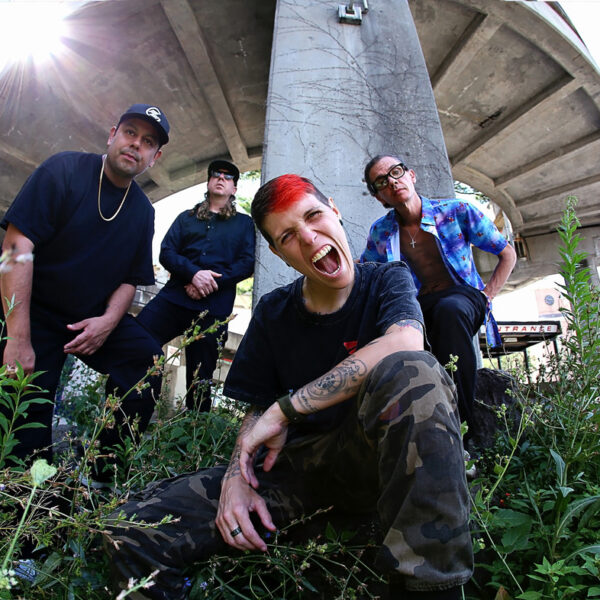 Destaque, Música - The Red Jumpsuit Apparatus anuncia primeira apresentação no Brasil