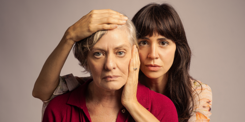 Destaque, Teatro - “A Filha Perdida" chega à reta final de sua temporada no Teatro Vivo