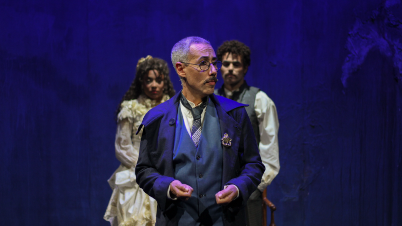 Teatro - Musical "Dom Casmurro", dirigido por Zé Henrique de Paula, inicia temporada gratuita no Itaú Cultural