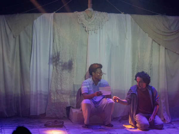 Destaque, Literatura - Itaú Cultural recebe nova temporada gratuita de “Macuco”, com Edgar Castro e Vitor Britto