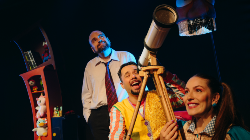 Teatro - Infantojuvenil "Um Amigo Não Imaginário", da Cia. Navega Jangada, chega ao Sesc Santo Amaro